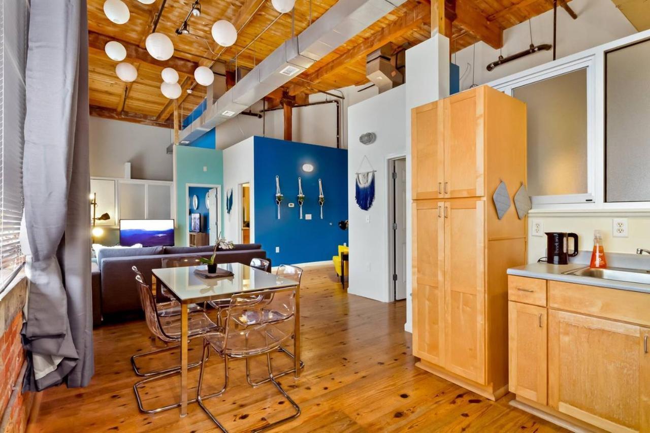 Trifecta Historic Brick 2Br Getaway Superhost Apartment Durham Exterior photo